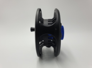 A&M SWR # 5/6 Fliegenrolle Schwarz / Blau